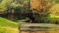 Brücke Bürgerpark Bremen im Herbst